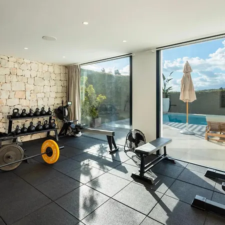 Buena Luxury In