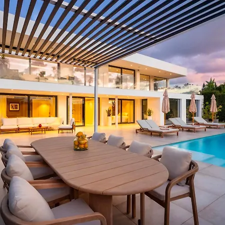 Buena Luxury In Villa *